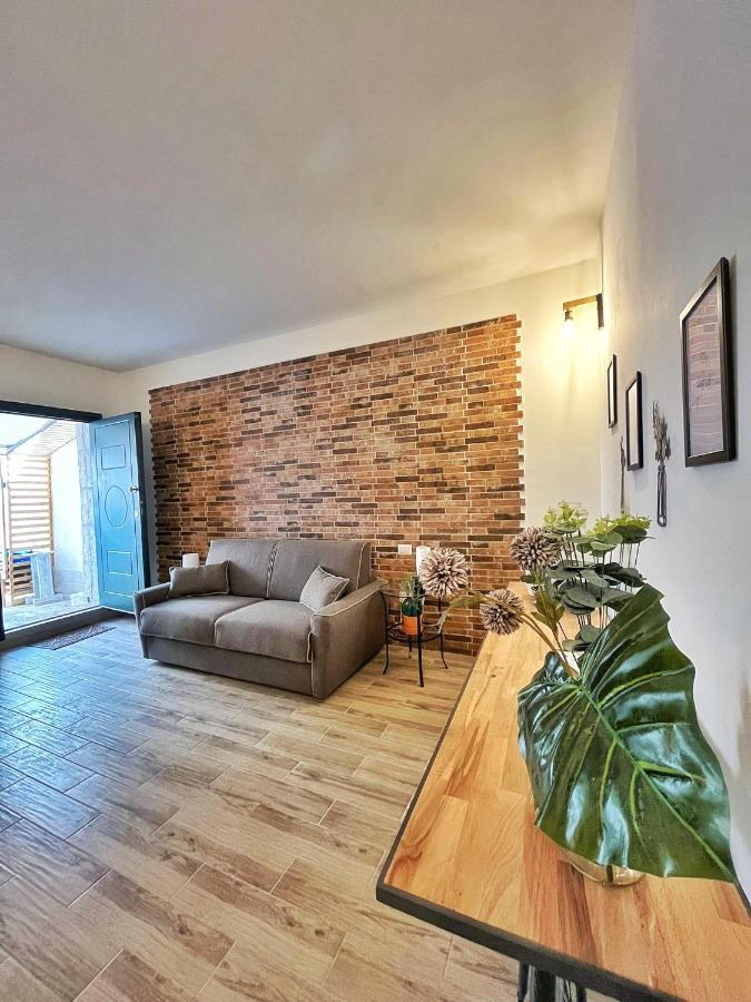 דירות Ingrosso House Mini Loft לצ'ה מראה חיצוני תמונה